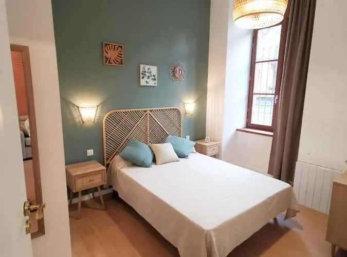 La Gabiche - Proche Guzet Et Face Aux Thermes